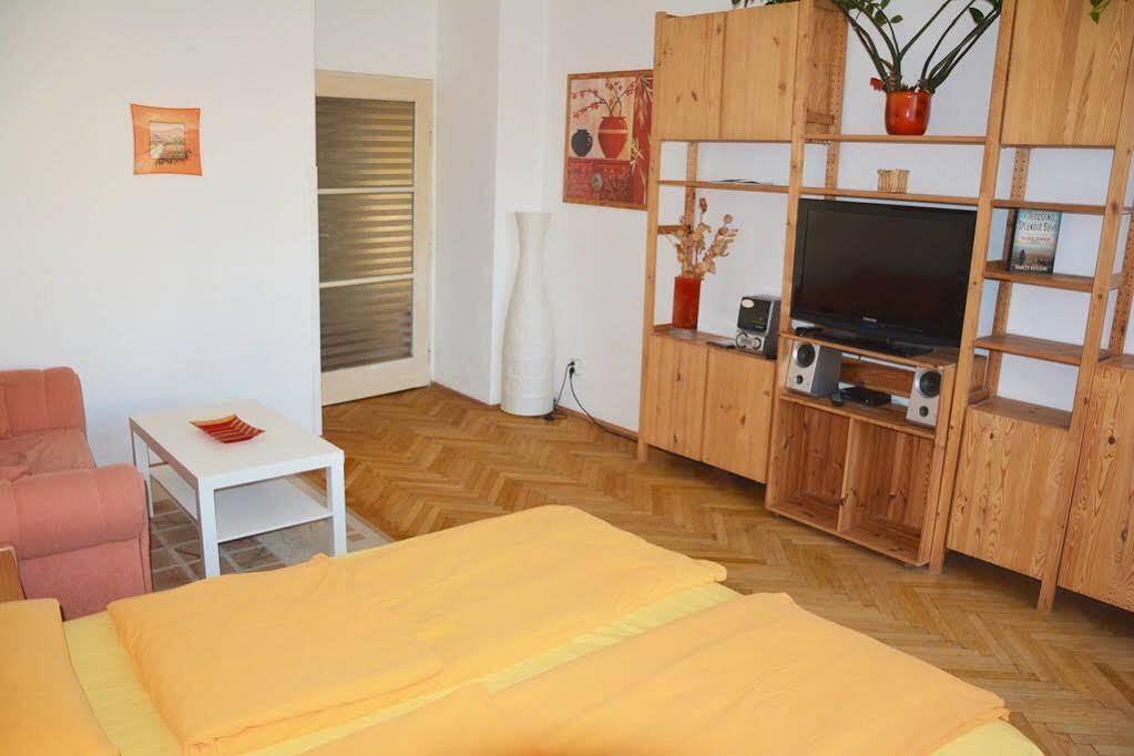 Apartmany Machek Πράγα Εξωτερικό φωτογραφία